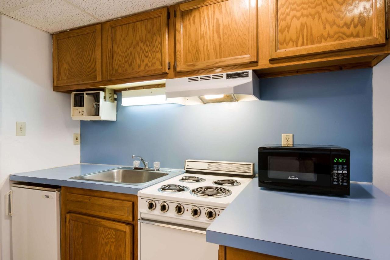 Econo Lodge Inn & Suites Lake Harmony - Pocono Mountains Area White Haven Eksteriør billede