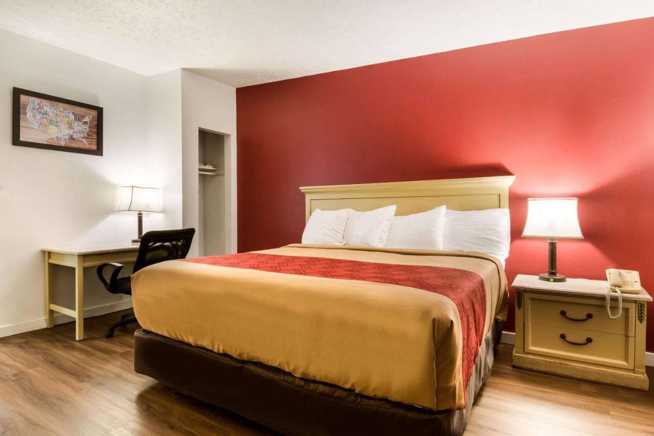 Econo Lodge Inn & Suites Lake Harmony - Pocono Mountains Area White Haven Eksteriør billede