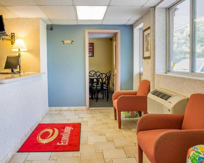 Econo Lodge Inn & Suites Lake Harmony - Pocono Mountains Area White Haven Eksteriør billede