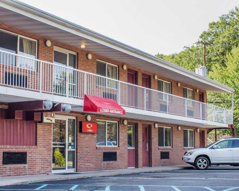 Econo Lodge Inn & Suites Lake Harmony - Pocono Mountains Area White Haven Eksteriør billede